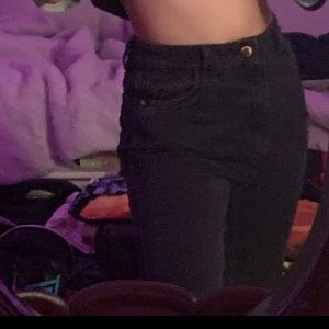 DL1961 black denim jeans